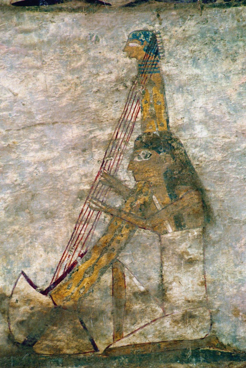 Frau spielt eine gebogene Harfe, (Detail) von Unknown