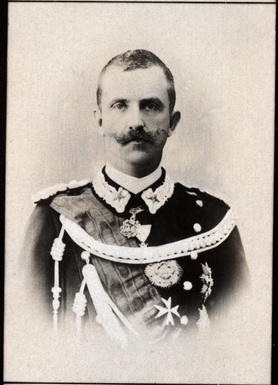 Porträt von Viktor Emanuel III. von Italien (1869-1947), König von Italien von French Photographer