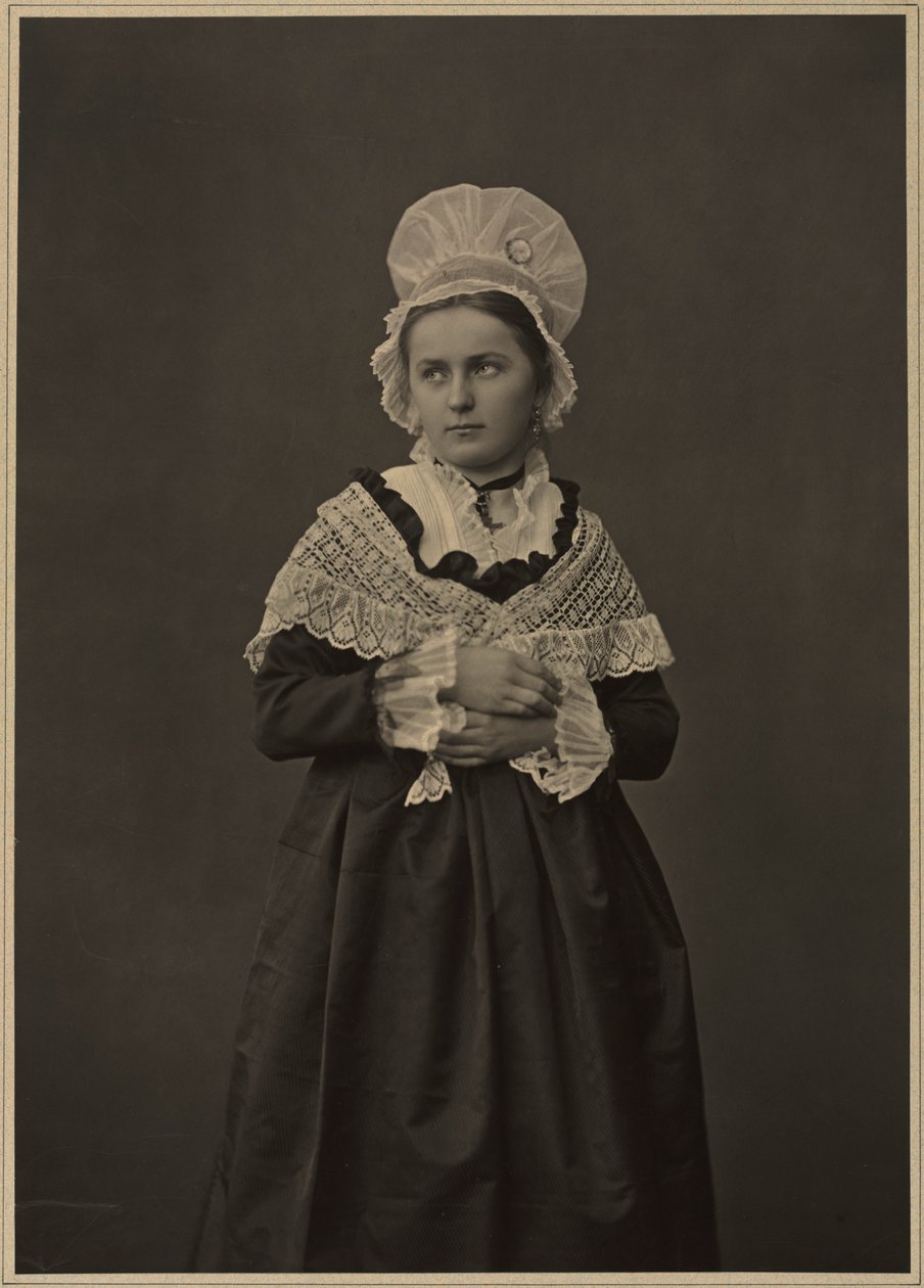 Frau in Lothringer Tracht, ca. 1860er-70er Jahre von Adolphe Braun