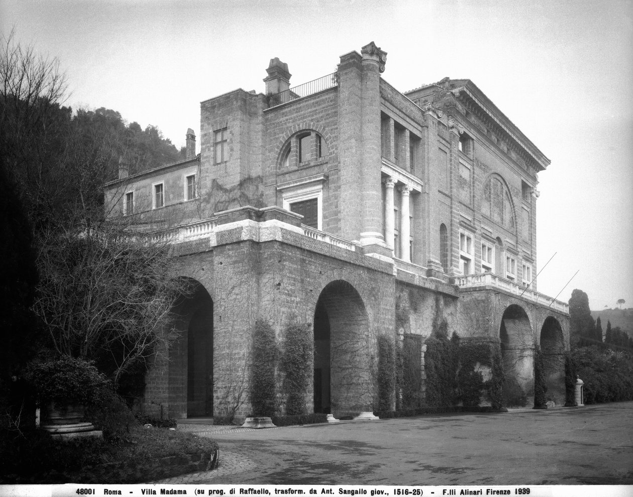 Die Terrasse der Villa Madama, Rom von Fratelli Alinari