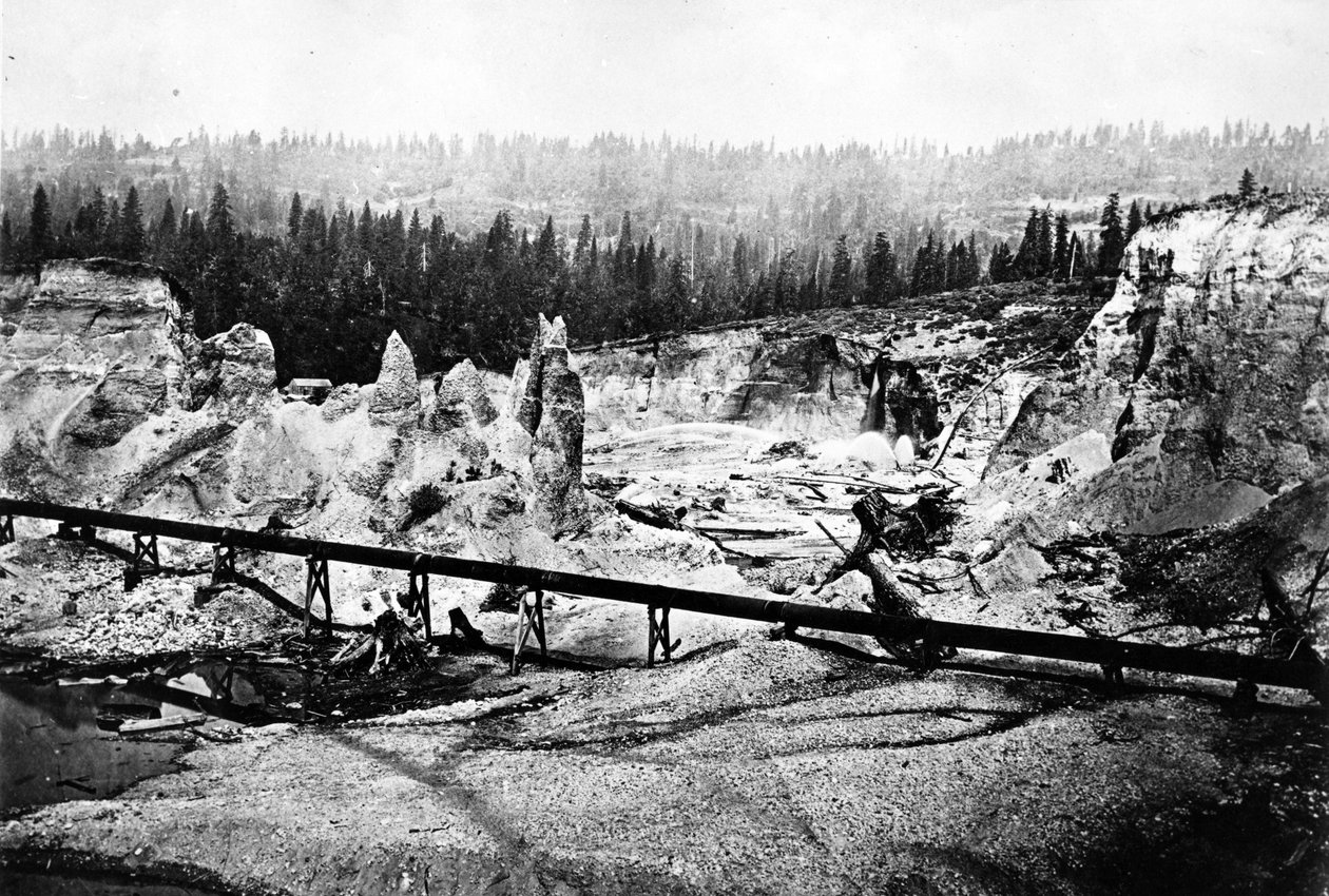 Hydraulischer Bergbau, ca. 1860-80 von American Photographer
