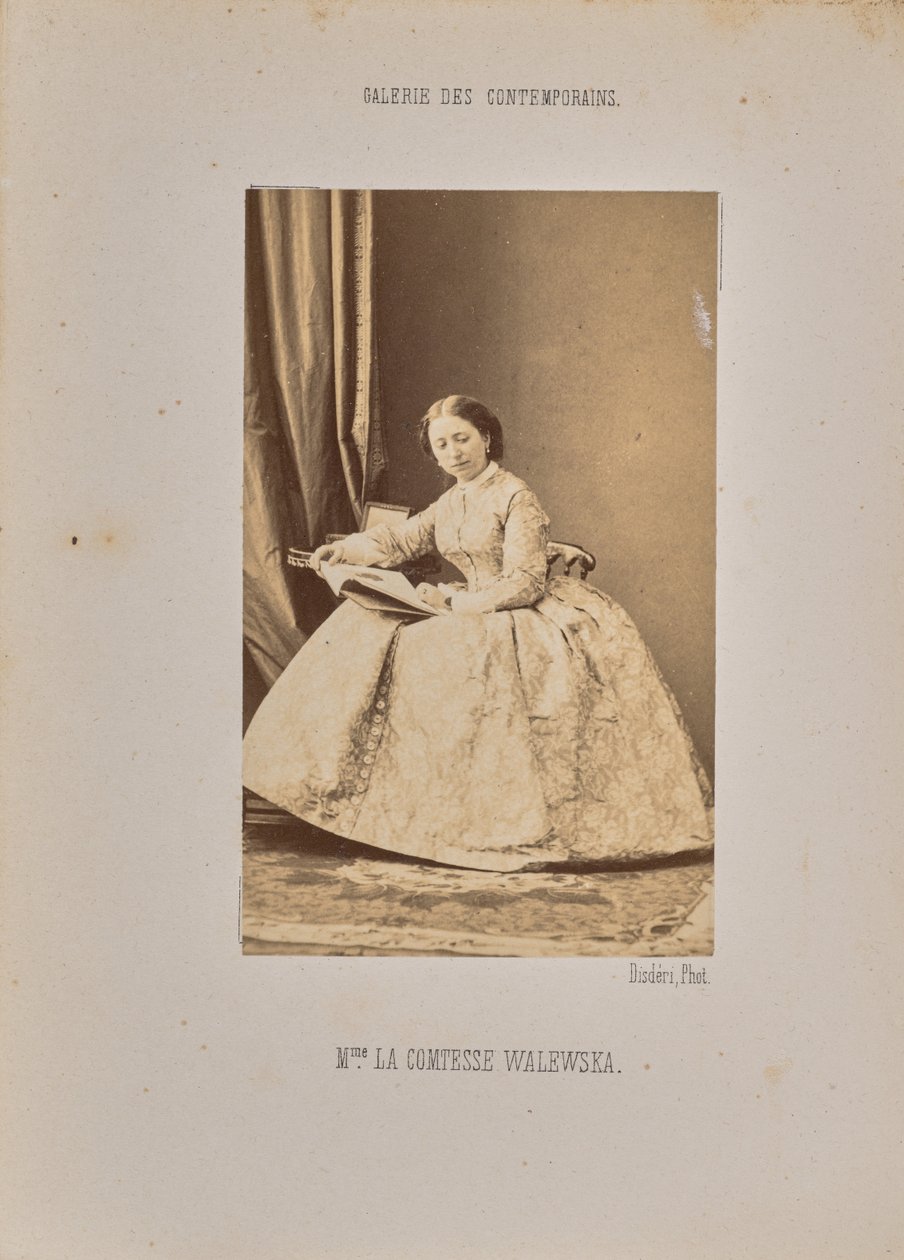 Madame la Comtesse Walewska von Andre Adolphe Eugene Disderi