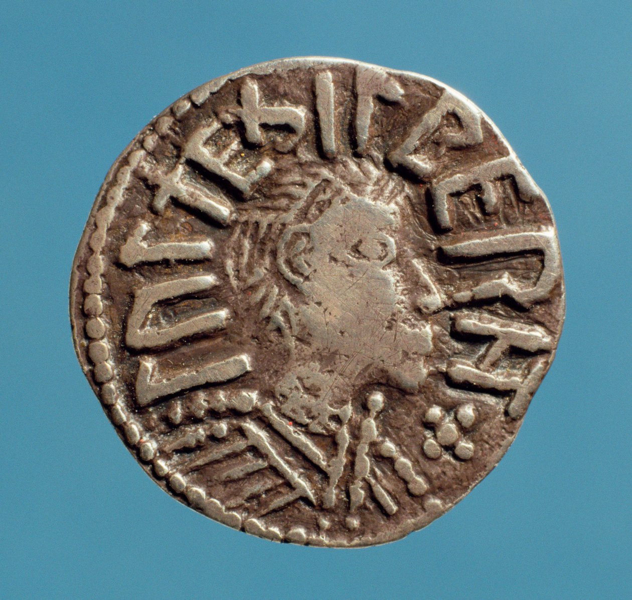 Penny (Vorderseite) von Aethelberht (gest. 794), angelsächsischer König von Ostanglien von Anglo Saxon