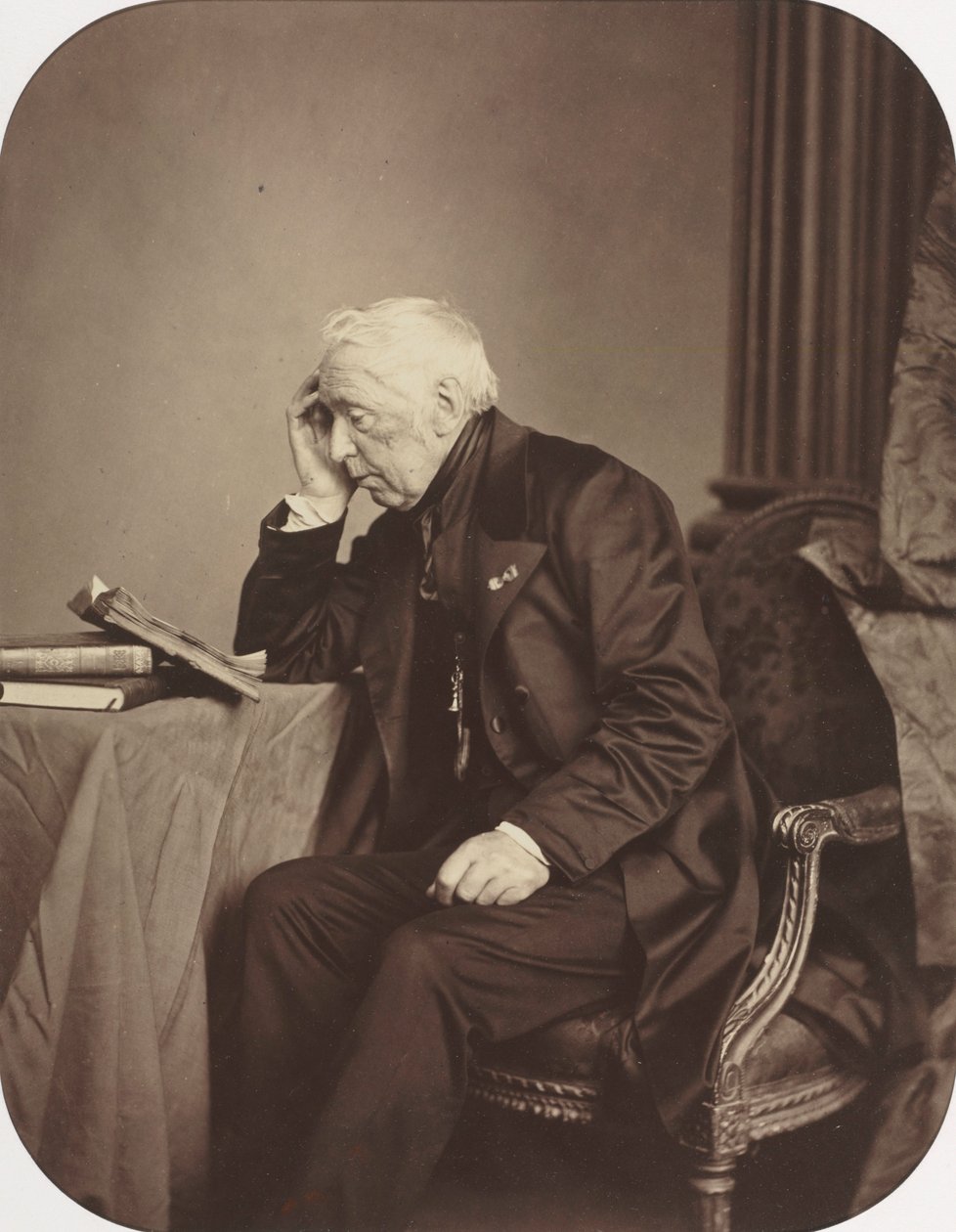Unbekannter männlicher Sitzender, ca. 1860 von Antoine Samuel Adam Salomon