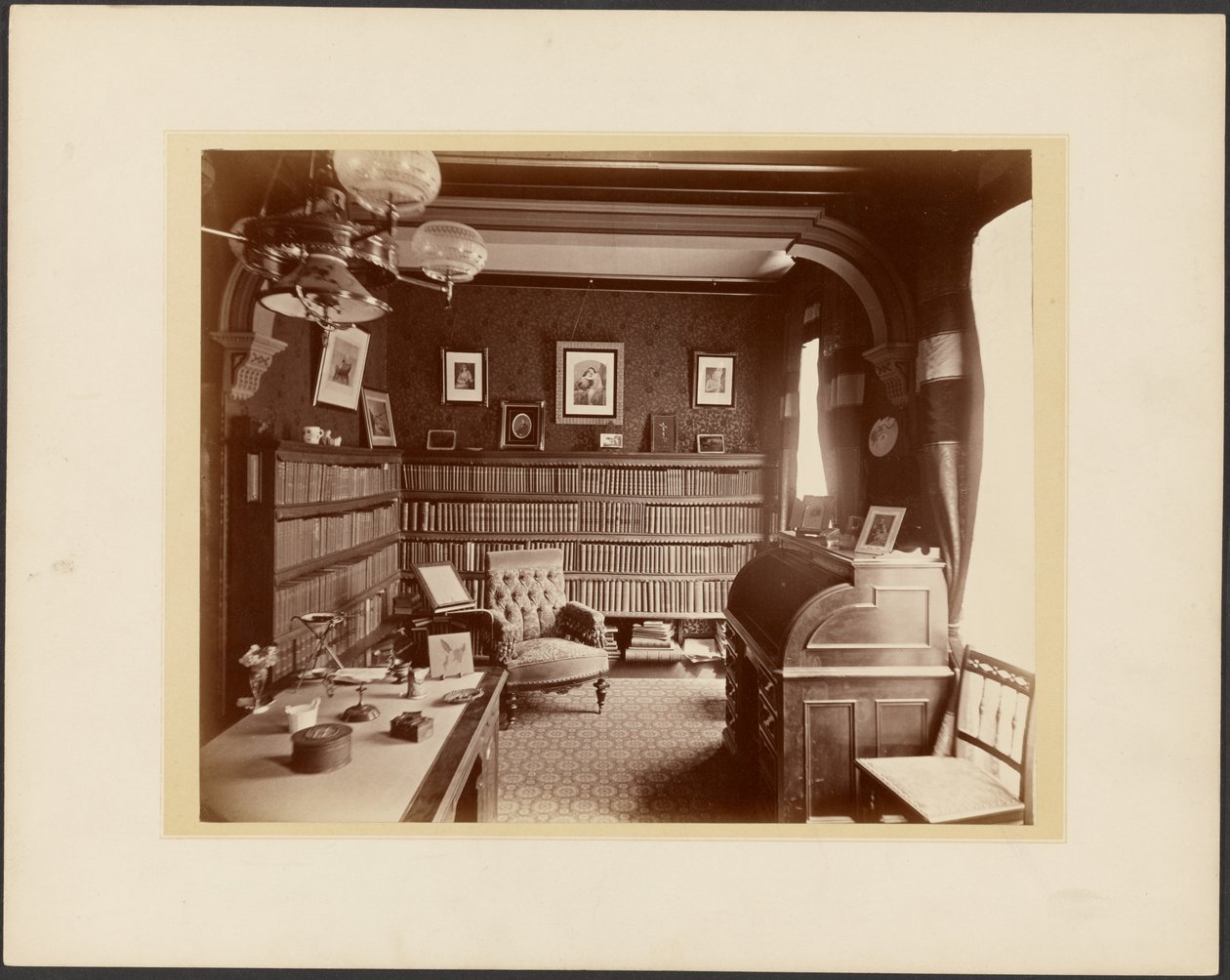 Studie im Haus von B.J. Smith