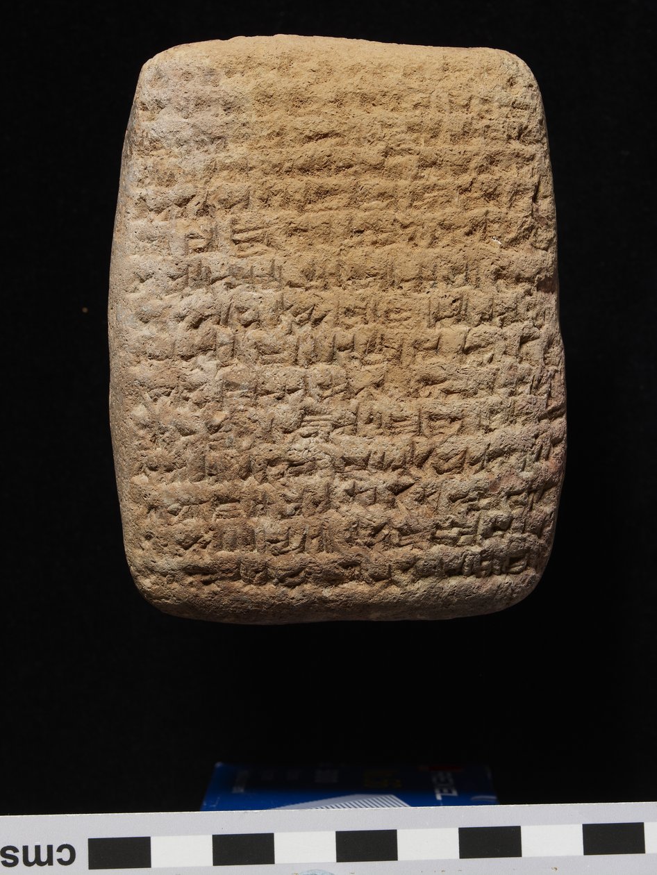 Tontafel mit Keilschrift auf beiden Seiten von Babylonian