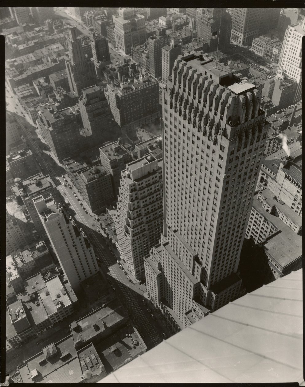 Chanin-Gebäude, New York von Berenice Abbott