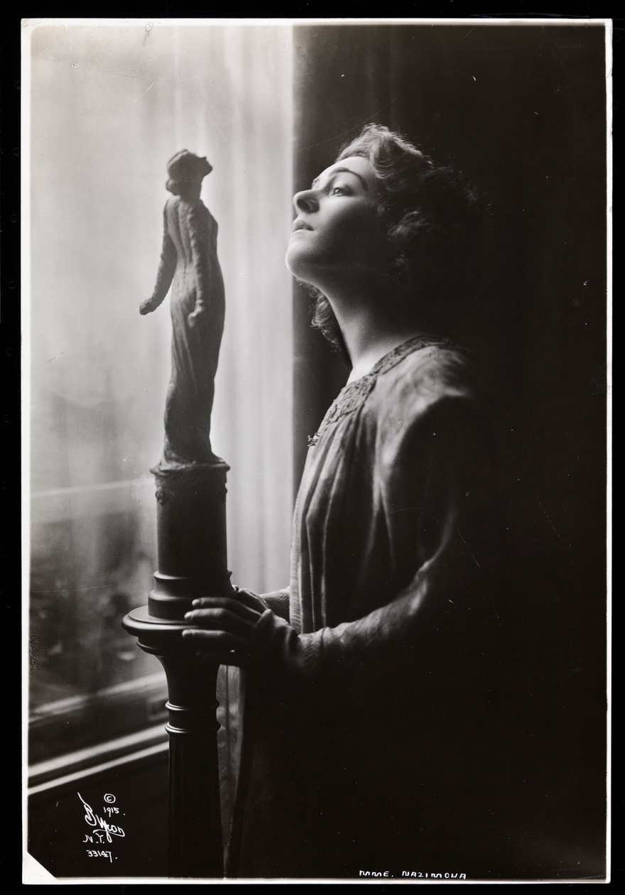 Alla Nazimova, 1915 von Byron Company