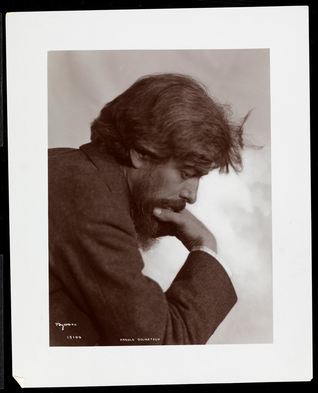 Arnold Dolmetsch, ca. 1902 von Byron Company