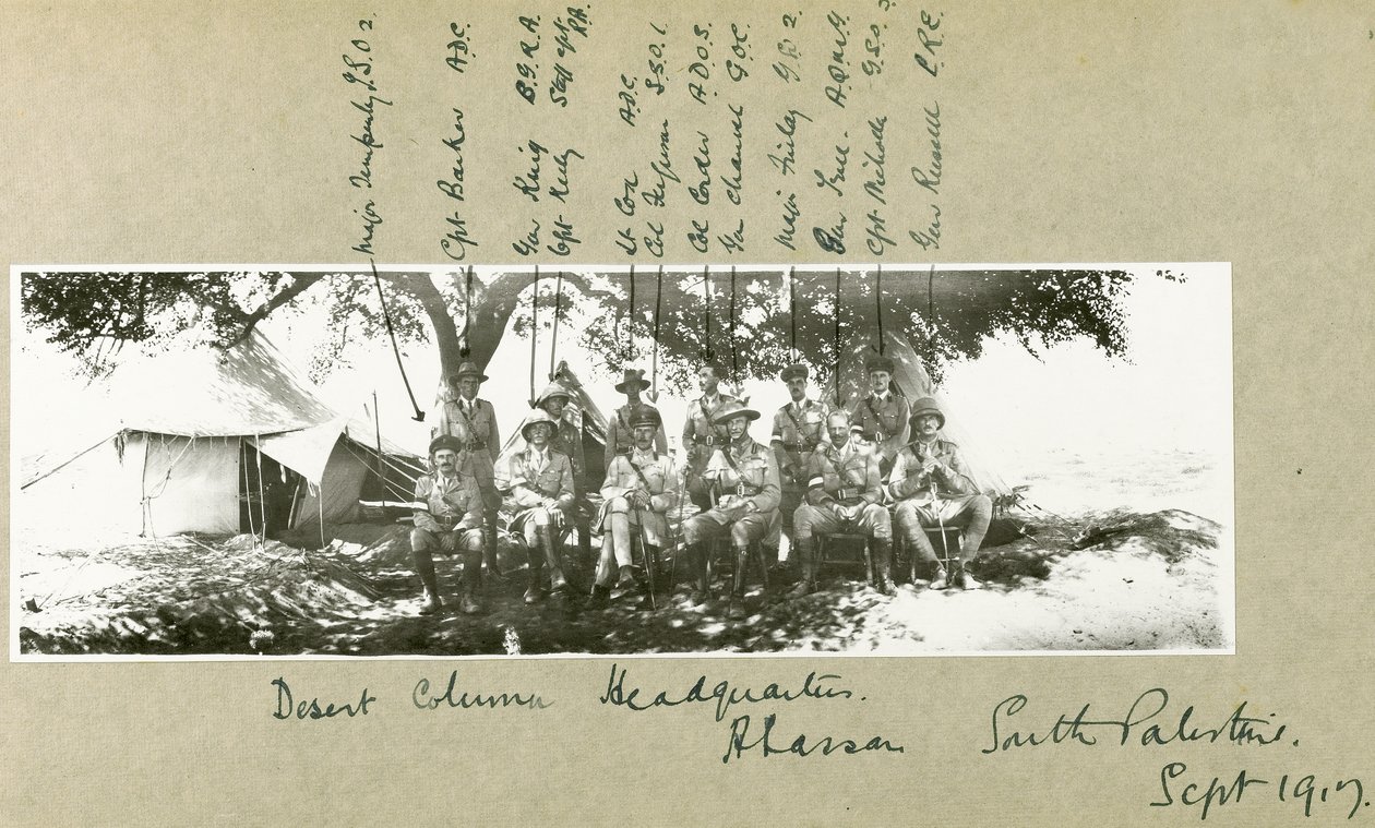 Hauptquartier der Wüstenkolonne in Abassan, Südpalästina, September 1917 von Capt. Arthur Rhodes
