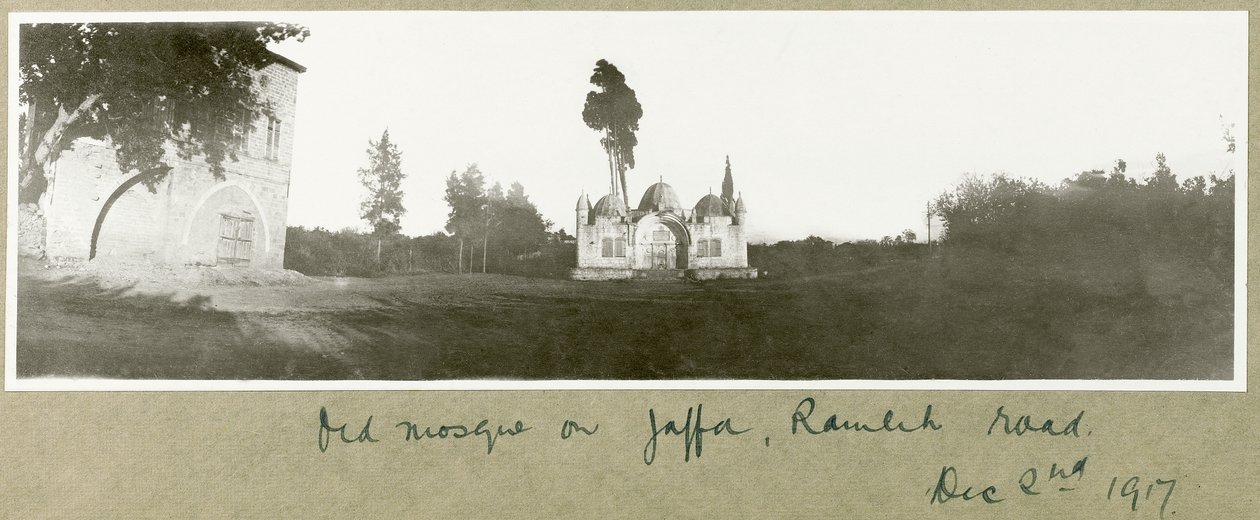 Alte Moschee an der Ramleh Road, Jaffa, 2. Dezember 1917 von Capt. Arthur Rhodes