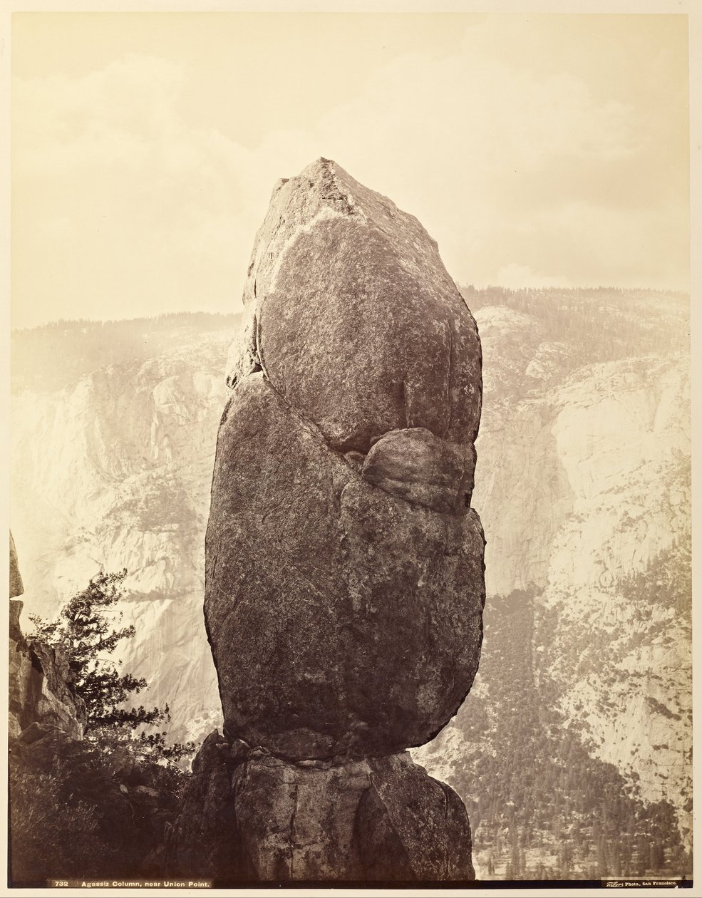 Agassiz-Säule, nahe Union Point von Carleton Watkins