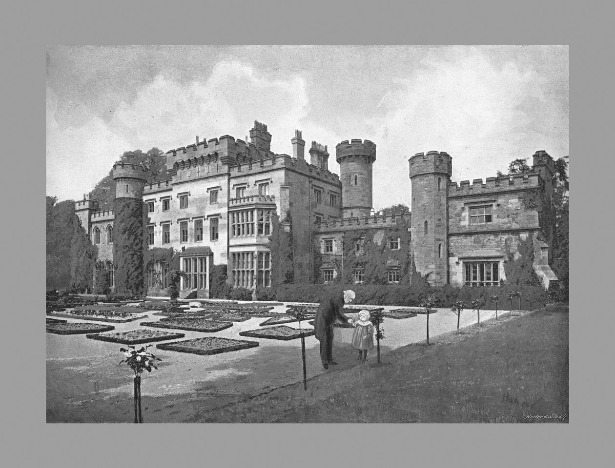 Hawarden Castle, um 1900 von Catherall and Pritchard