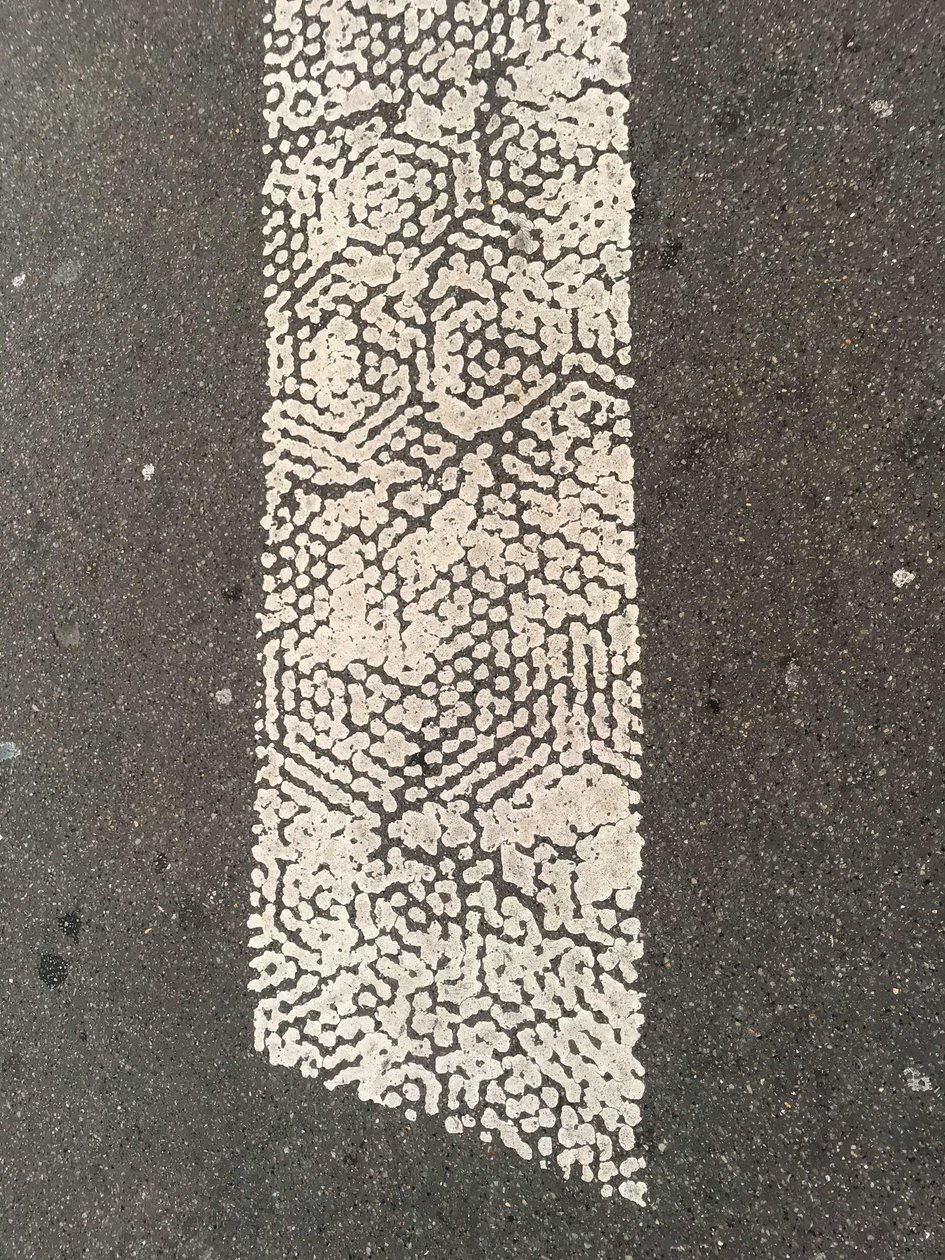 Komposition - Straße von Cécile Jamet