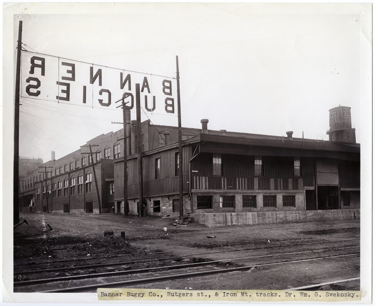 Banner Buggy Company von Charles Clement Holt