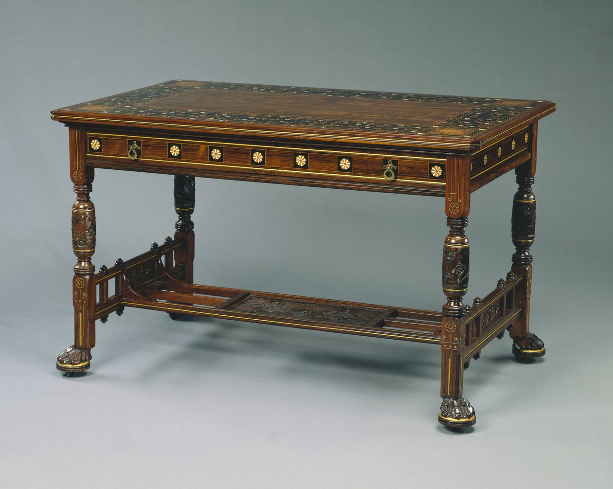 Mitteltisch, ca. 1875 von Christian Herter