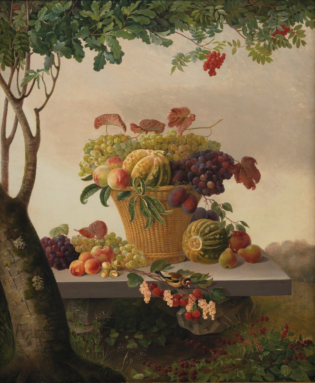 Ein Korb mit Früchten in einer Landschaft von Christine Løvmand