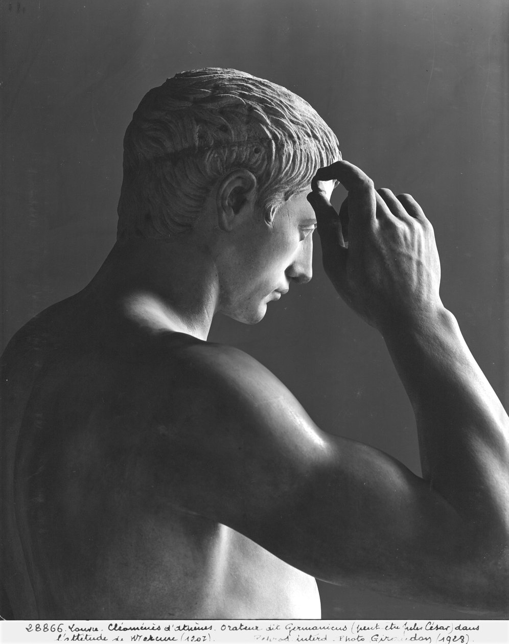Marcellus als Merkur, verschieden identifiziert als Germanicus, Caesar und Octavian, ca. 23 v. Chr. (Marmor) (Detail) von Cleomenes
