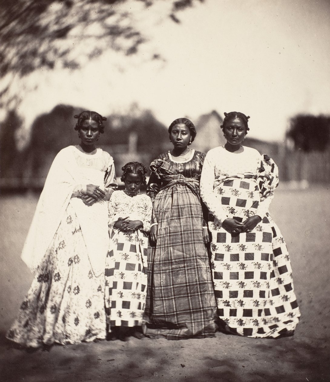 Frauen Betsimisaraka, Madagaskar, 1863 von Désiré Charnay
