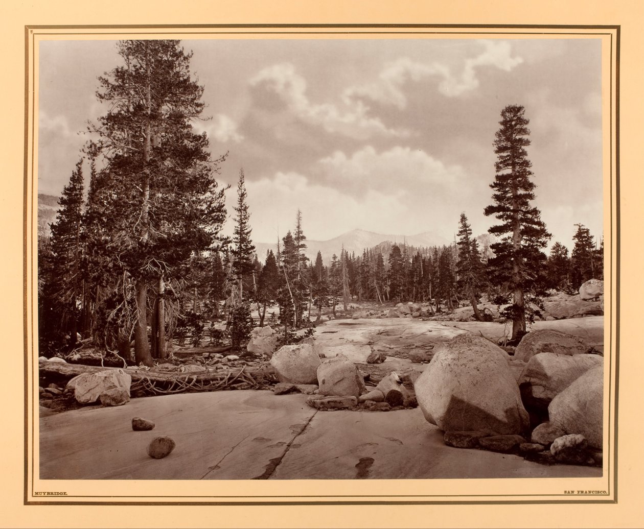 Alter Gletscherkanal. Lake Tenaya. Sierra Nevada Mountains. von Eadweard Muybridge