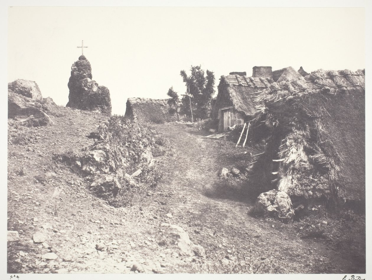 Chaumieres in der Auvergne, mit einem Kalvarienberg von Edouard Denis Baldus