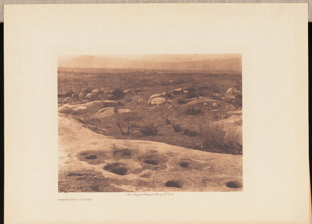 Mörsergruben - Cupeño von Edward S. Curtis