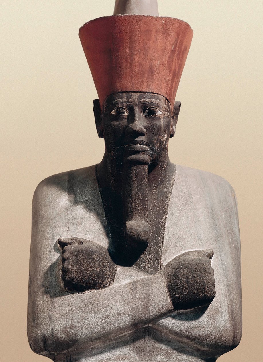 Statue von Mentuhotep II (bemalter Sandstein) von Egyptian 11th Dynasty