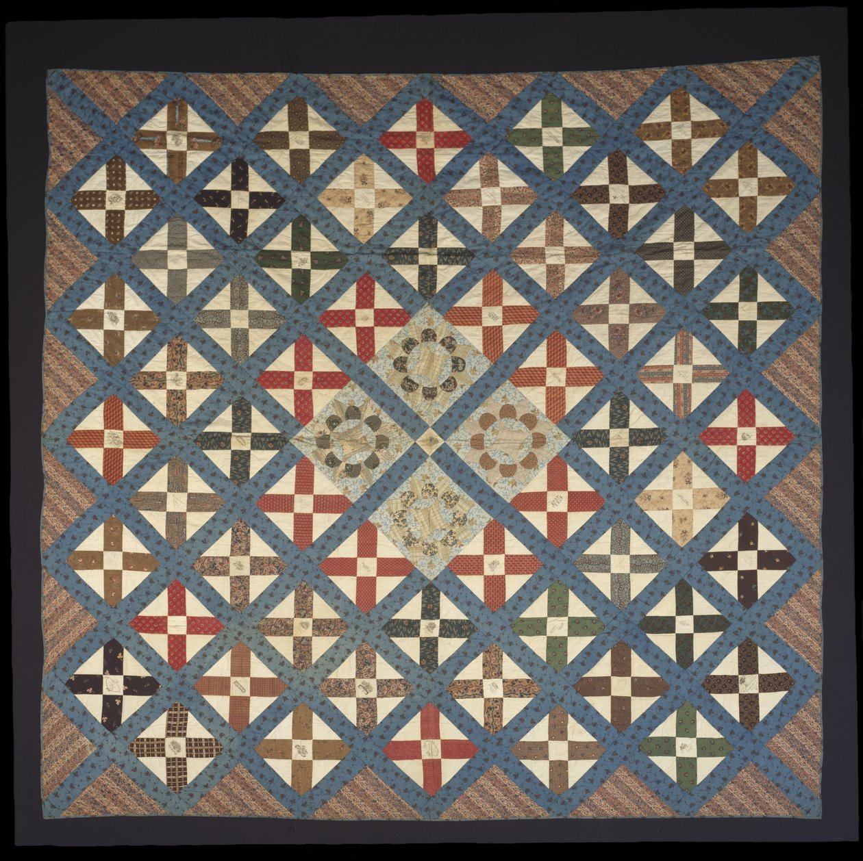 Freundschafts-Quilt mit Autogrammen von Elizabeth C. Loudenslager