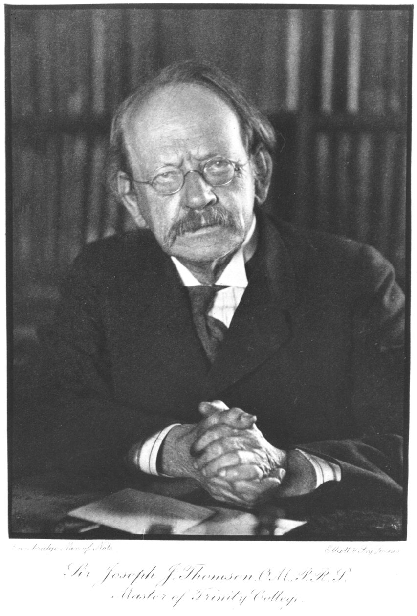 Porträt von Sir Joseph John Thomson (1856-1940), ca. 1920-30 von Elliott und Fry Studio