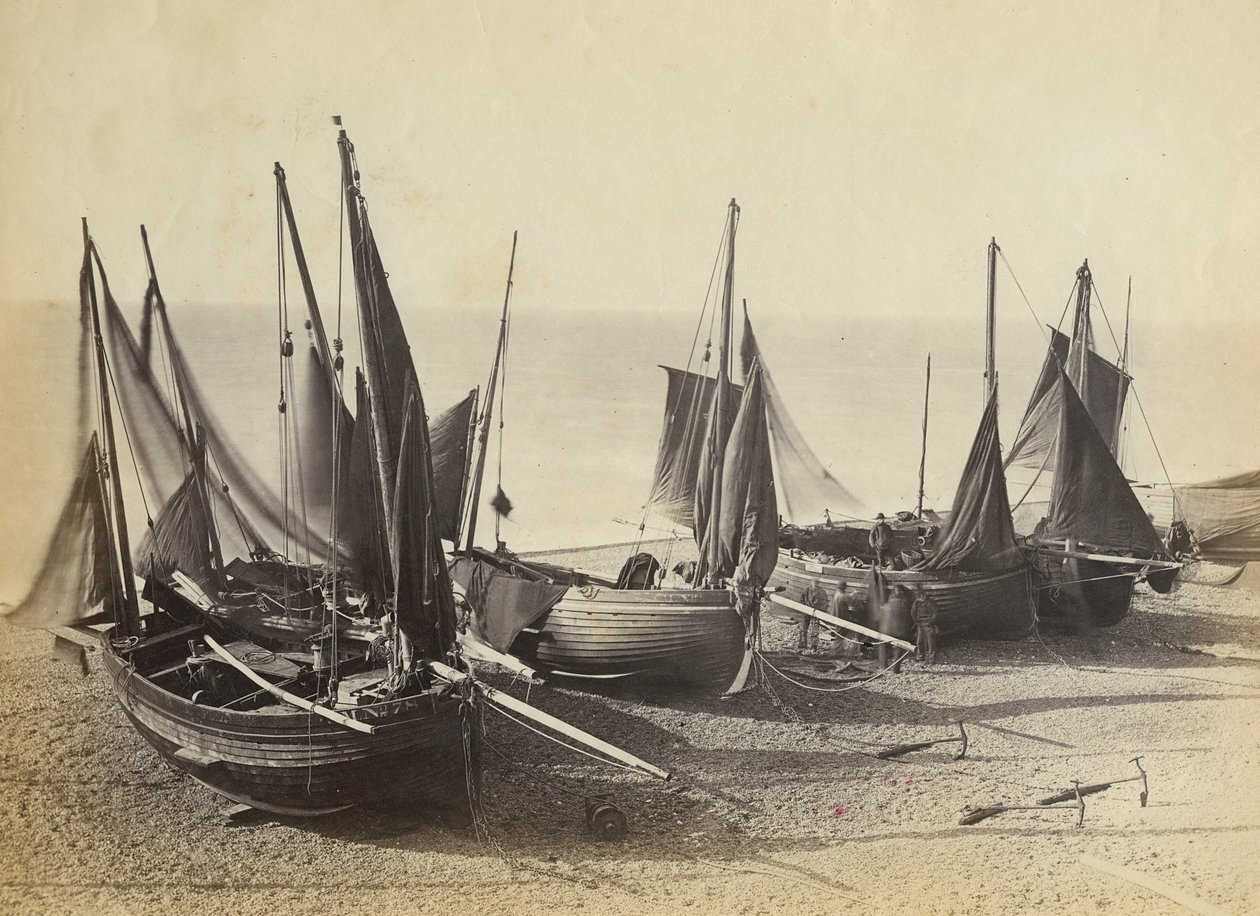Fischerboote am Strand von Shoreham-by-Sea, ca. 1880 von English Photographer