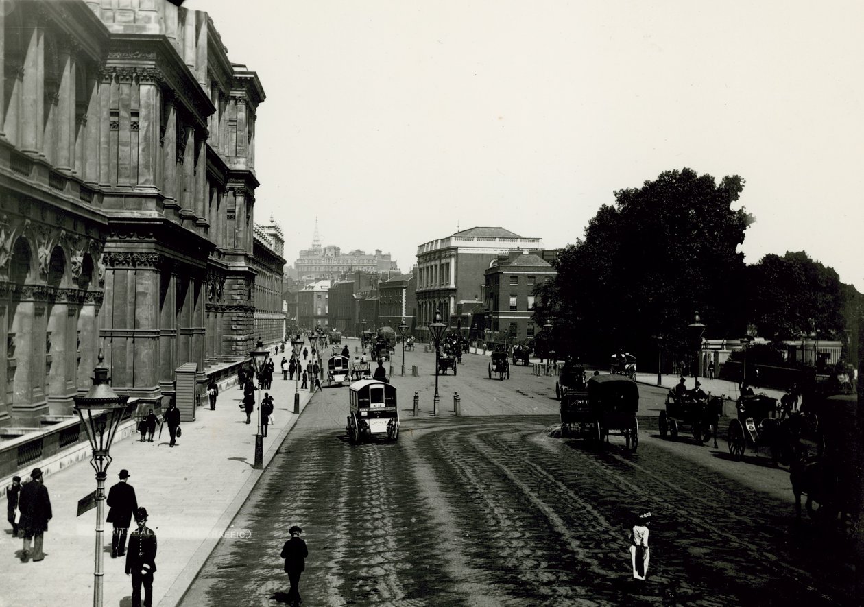 Allgemeine Ansicht von Whitehall von English Photographer