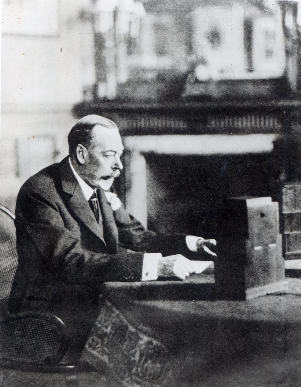 König Georg V. von English Photographer