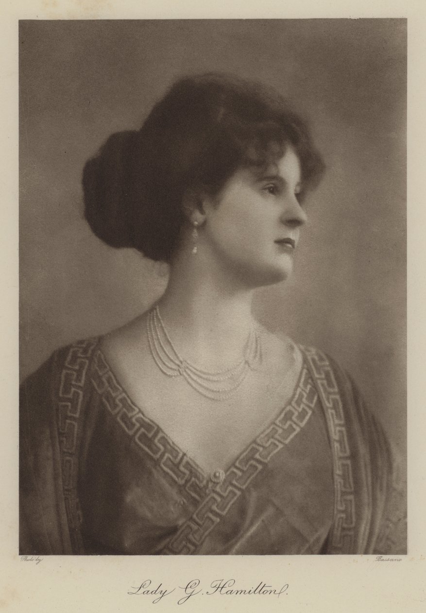 Lady G Hamilton von English Photographer