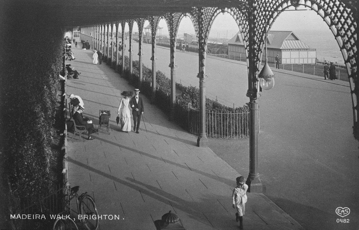 Madeira Walk, Brighton von English Photographer