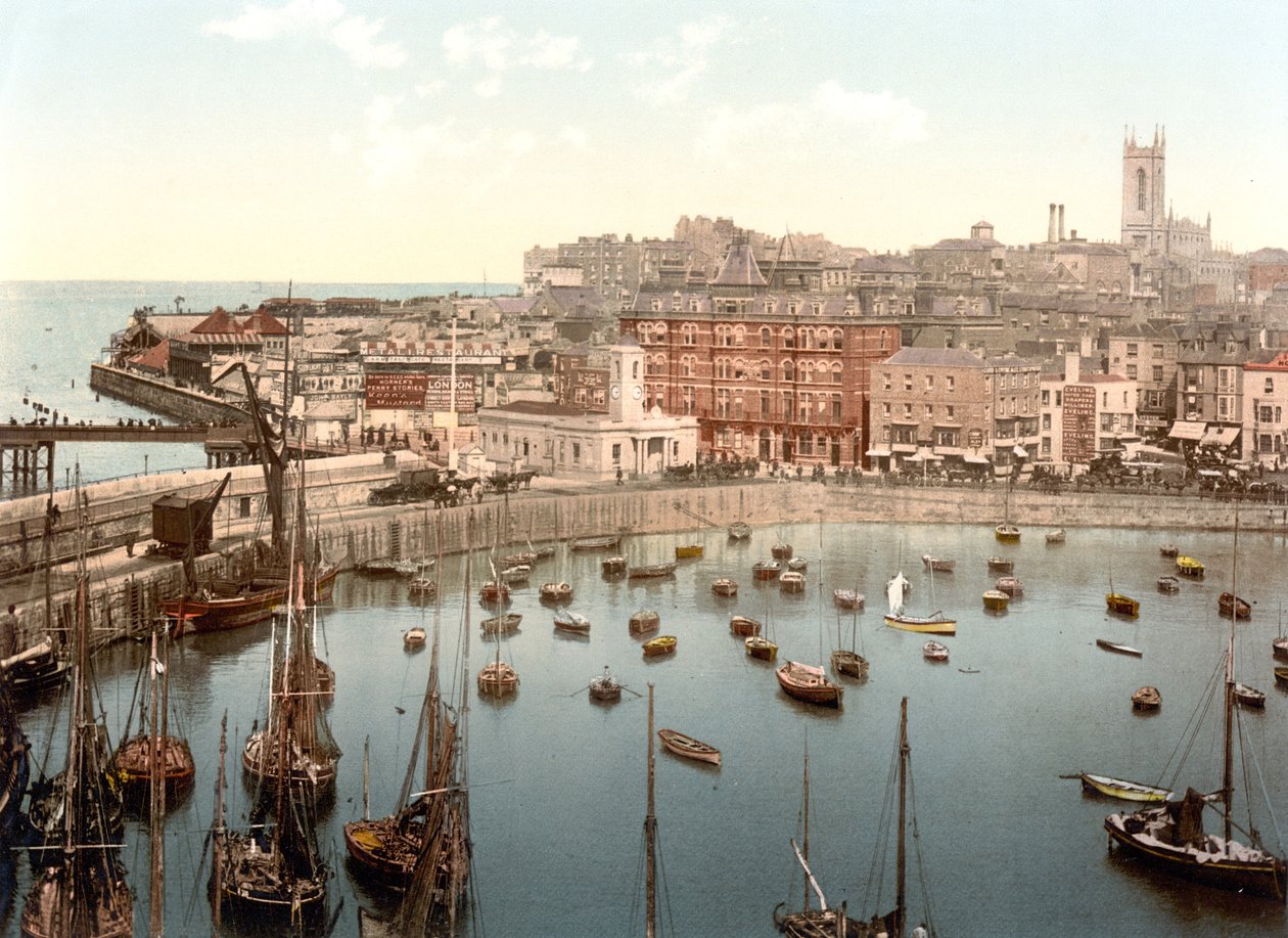 Margate vom Hafen von English School