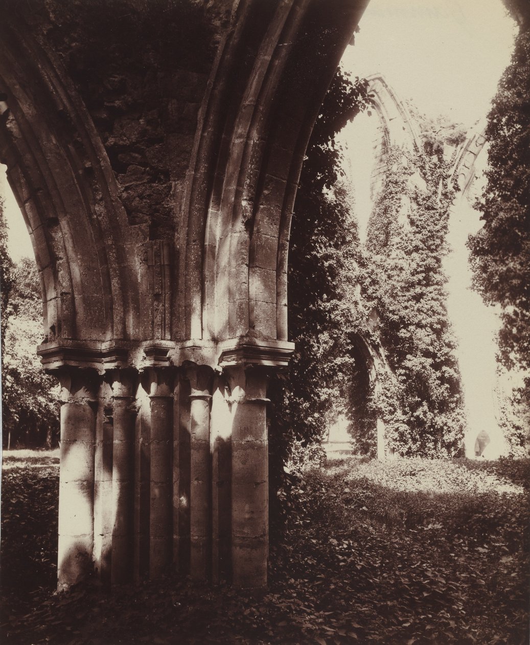 Dammarie-les-Lys, Ruinen, 1910 von Eugène Atget