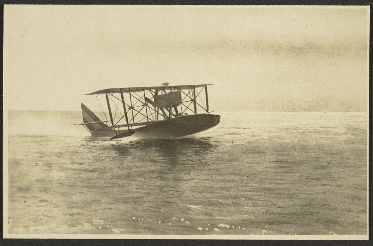 [Wasserflugzeug] von Fedele Azari