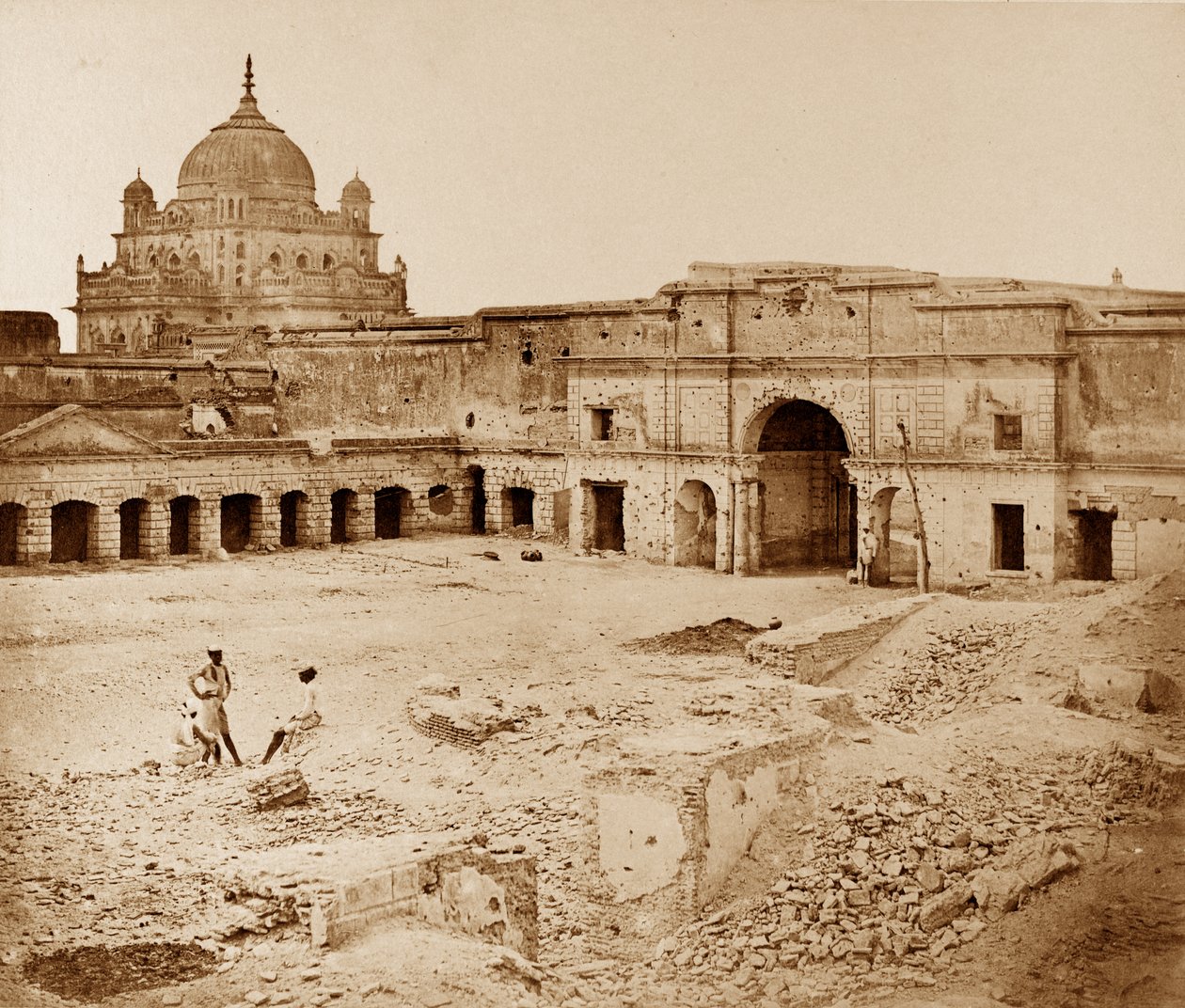 Der Ort, an dem General Neil im chinesischen Basar von Lucknow getötet wurde von Felice Beato