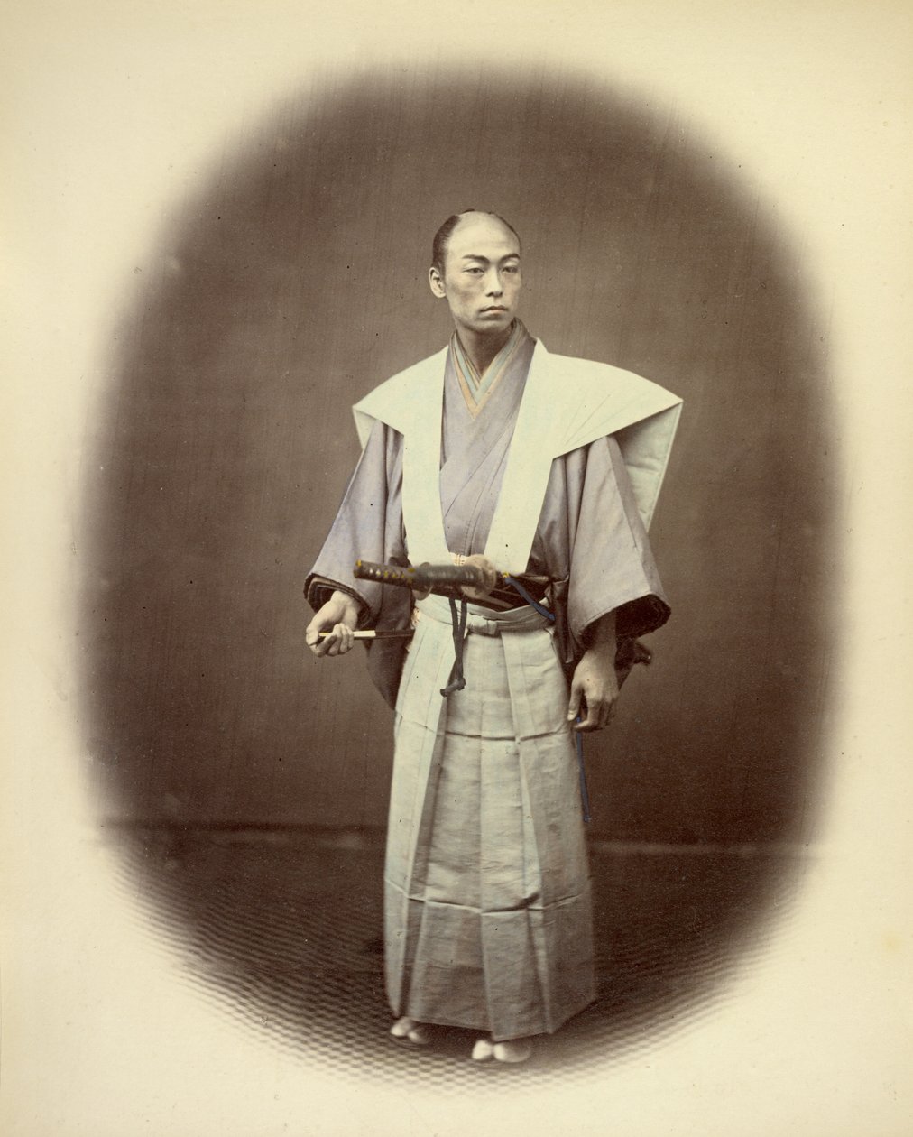 Japanischer Yakonin in Zeremoniekleidung von Felice Beato