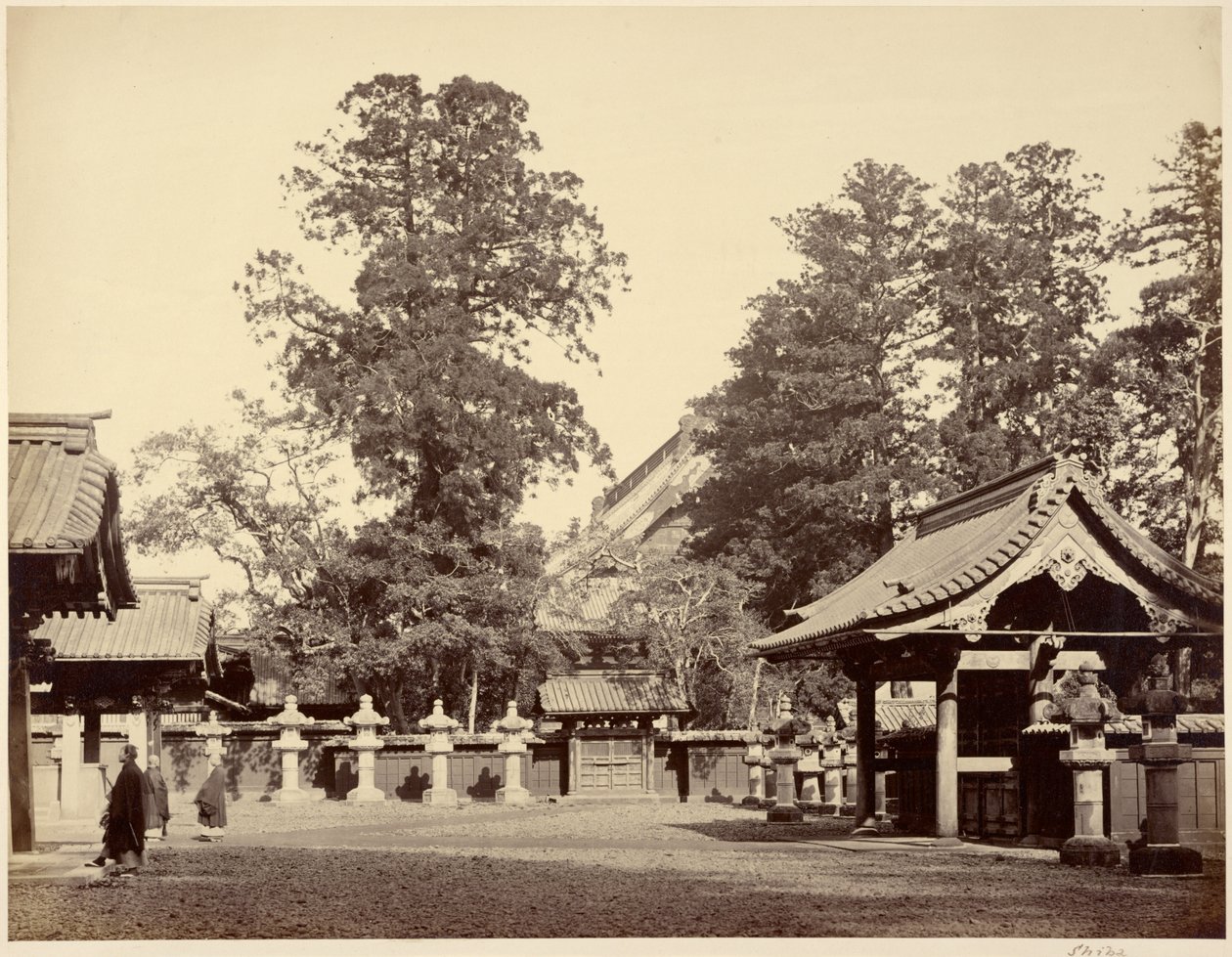 [Tempel in Shiba] von Felice Beato