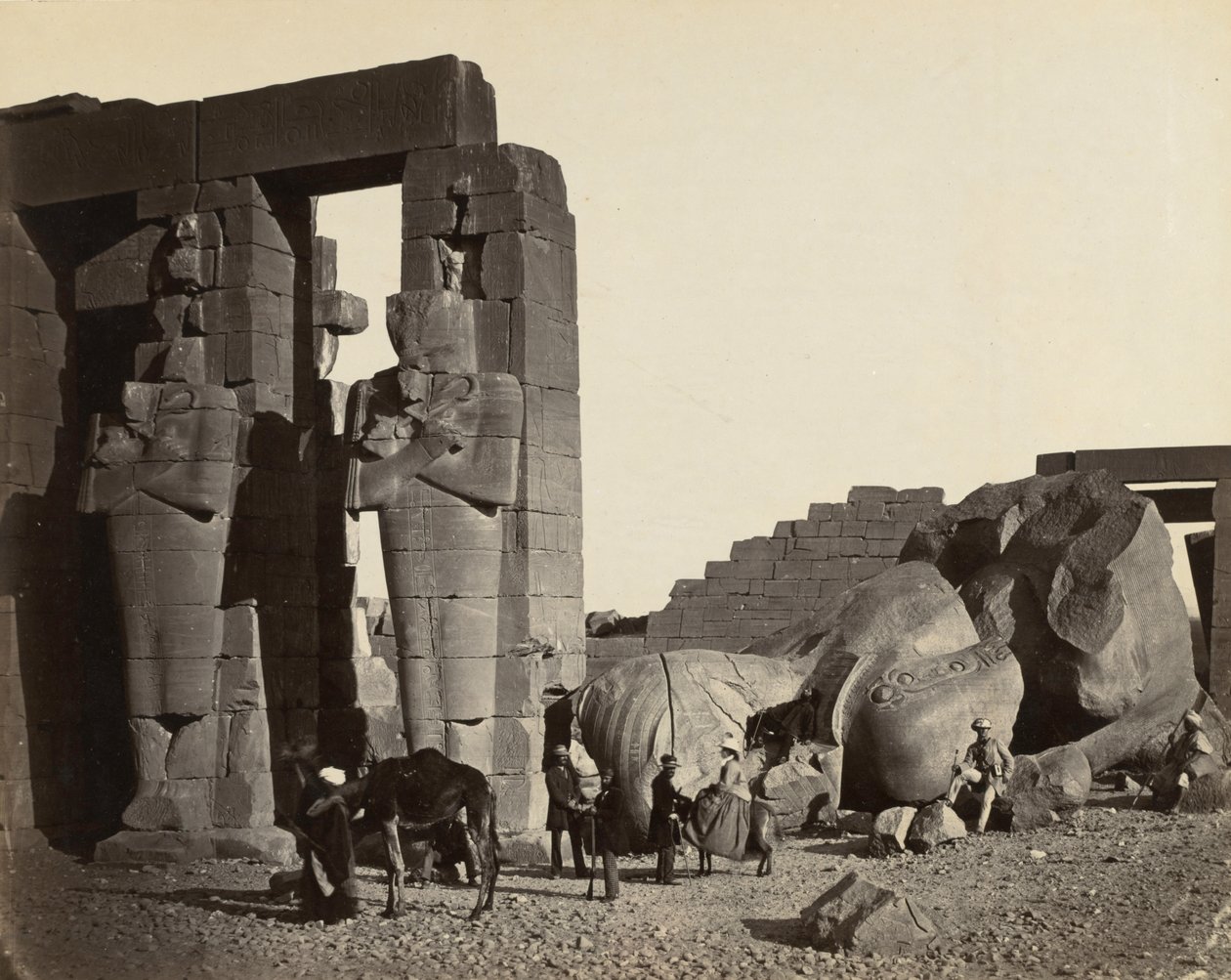 Gefallene Statue im Ramesseum, Theben von Francis Frith