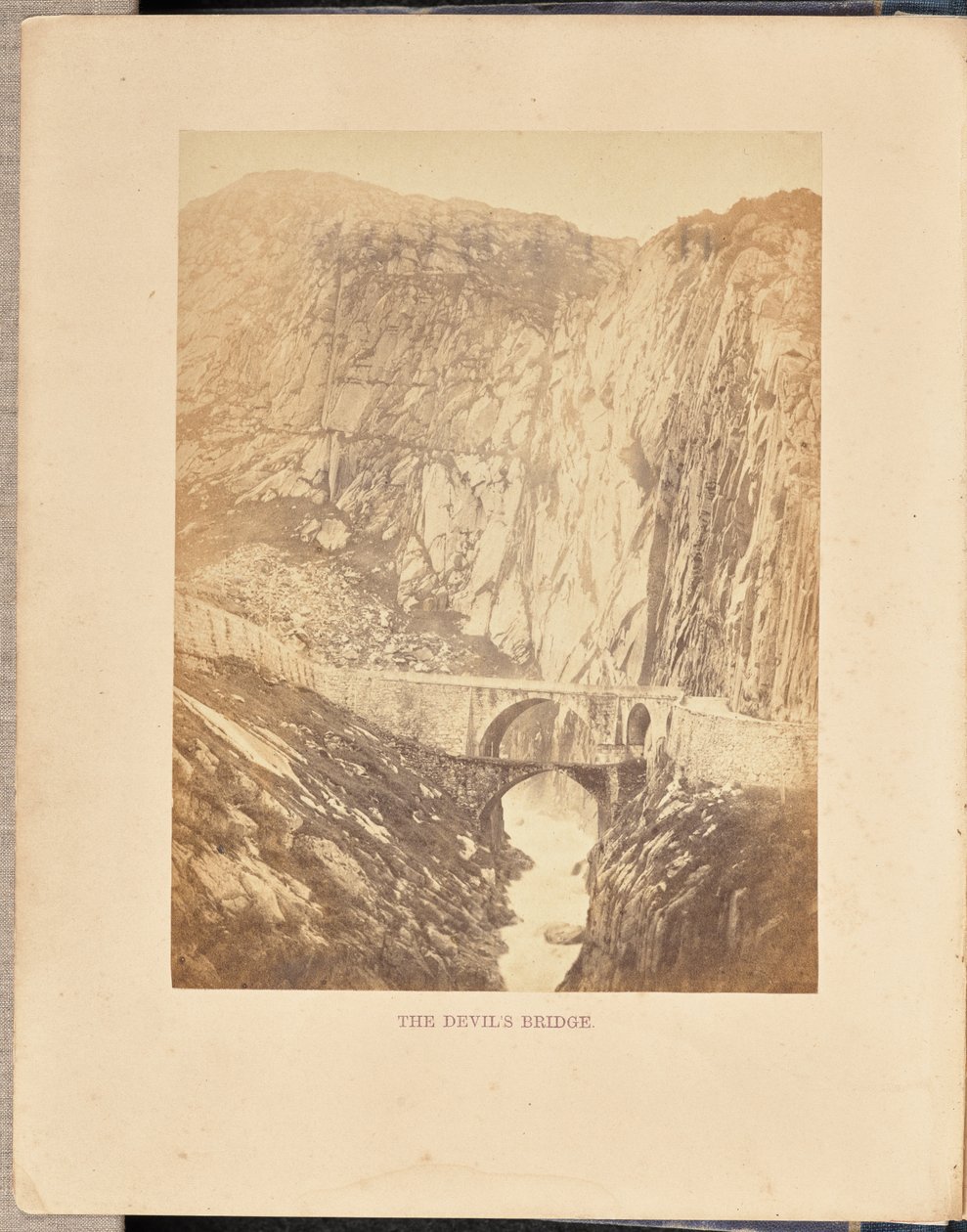 Die Teufelsbrücke von Francis Frith