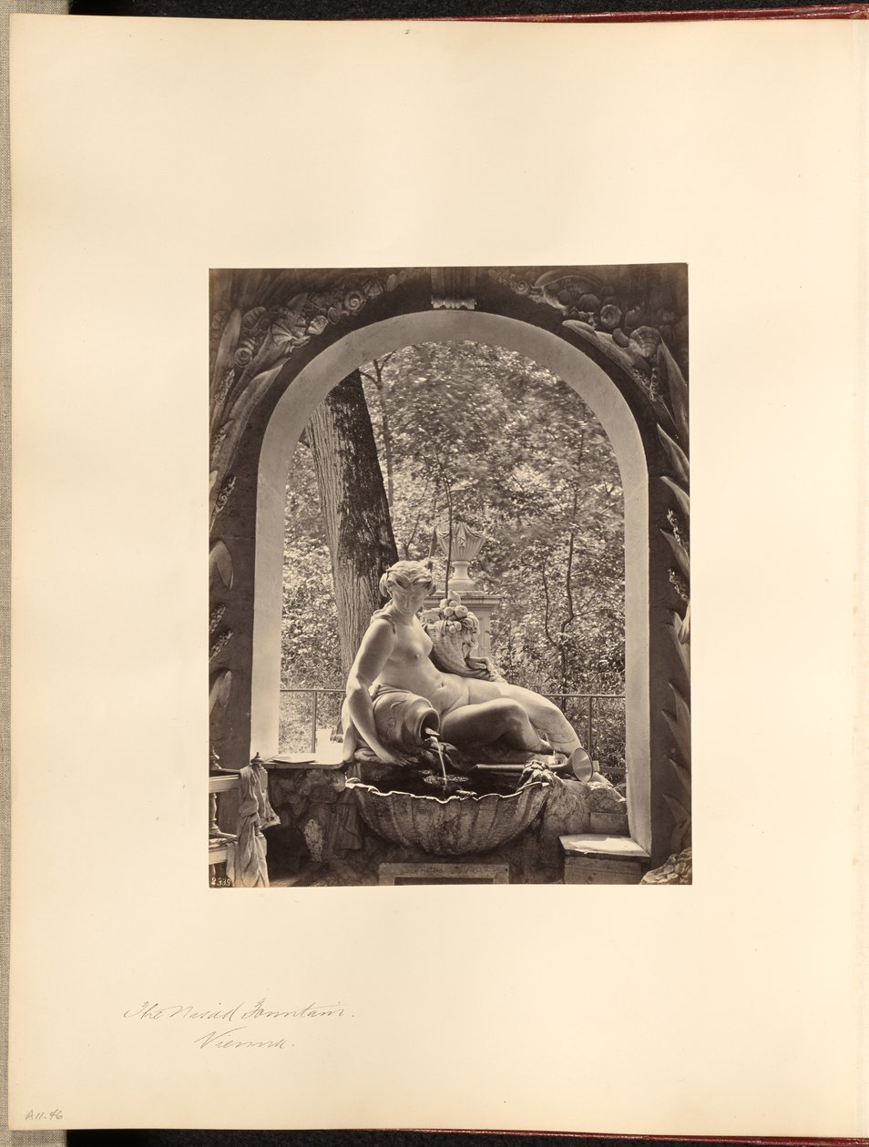 Der Najadenbrunnen, Wien von Francis Frith