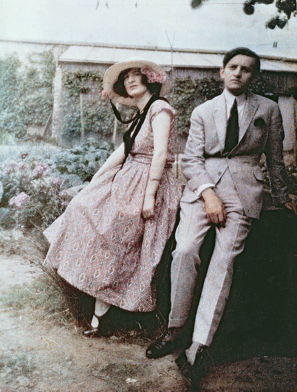 Andre Malraux mit seiner ersten Frau, Clara Goldschmidt, 21. Oktober 1921 von French Photographer