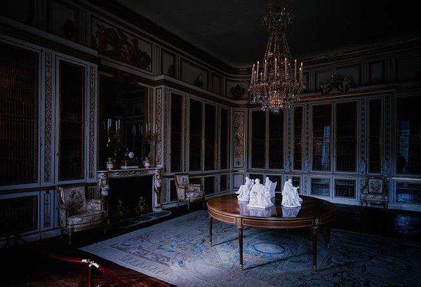 Die Bibliothek von Ludwig XVI. von French School