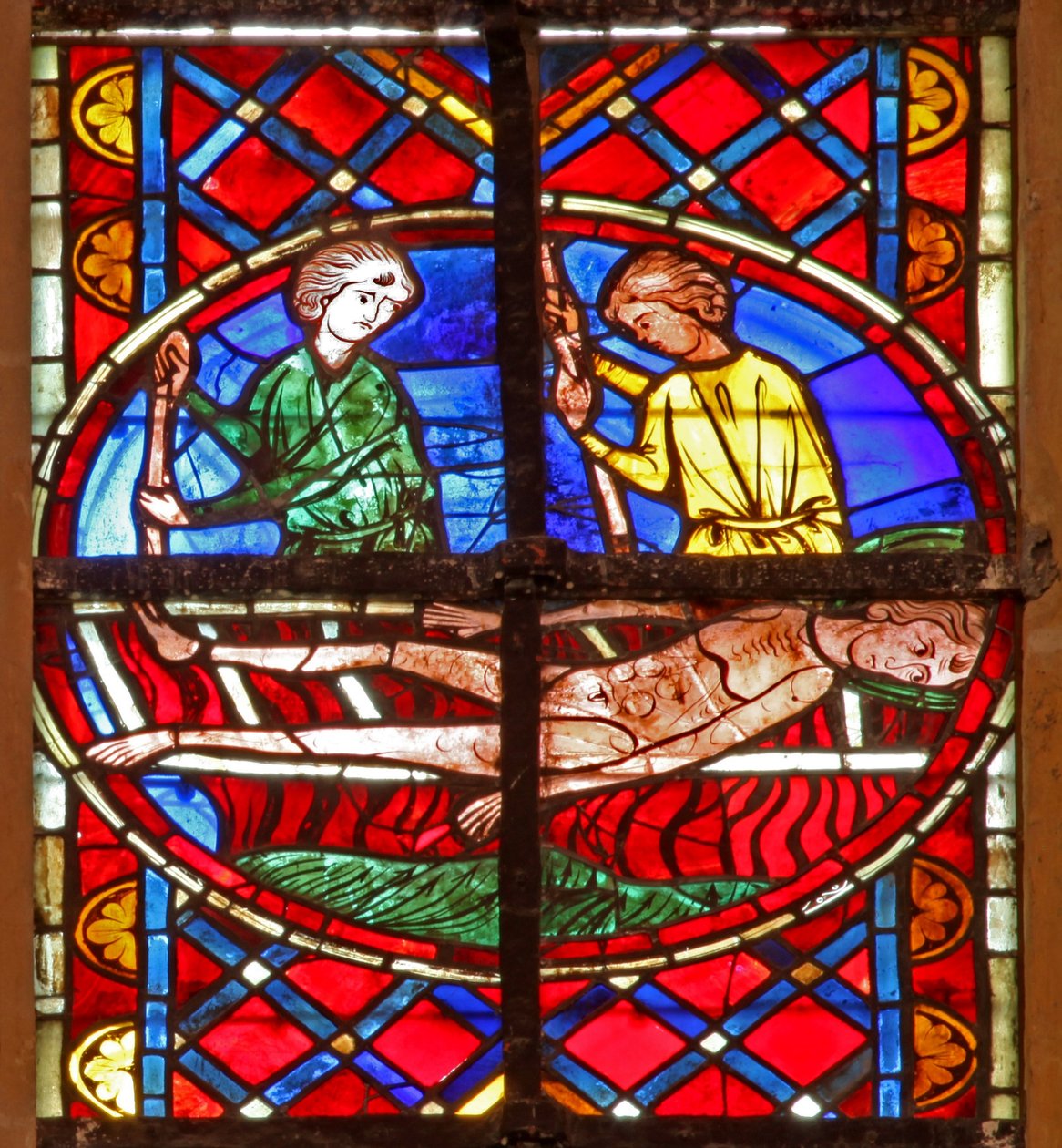 Fenster w211 zeigt das Martyrium des St. Vincent von French School