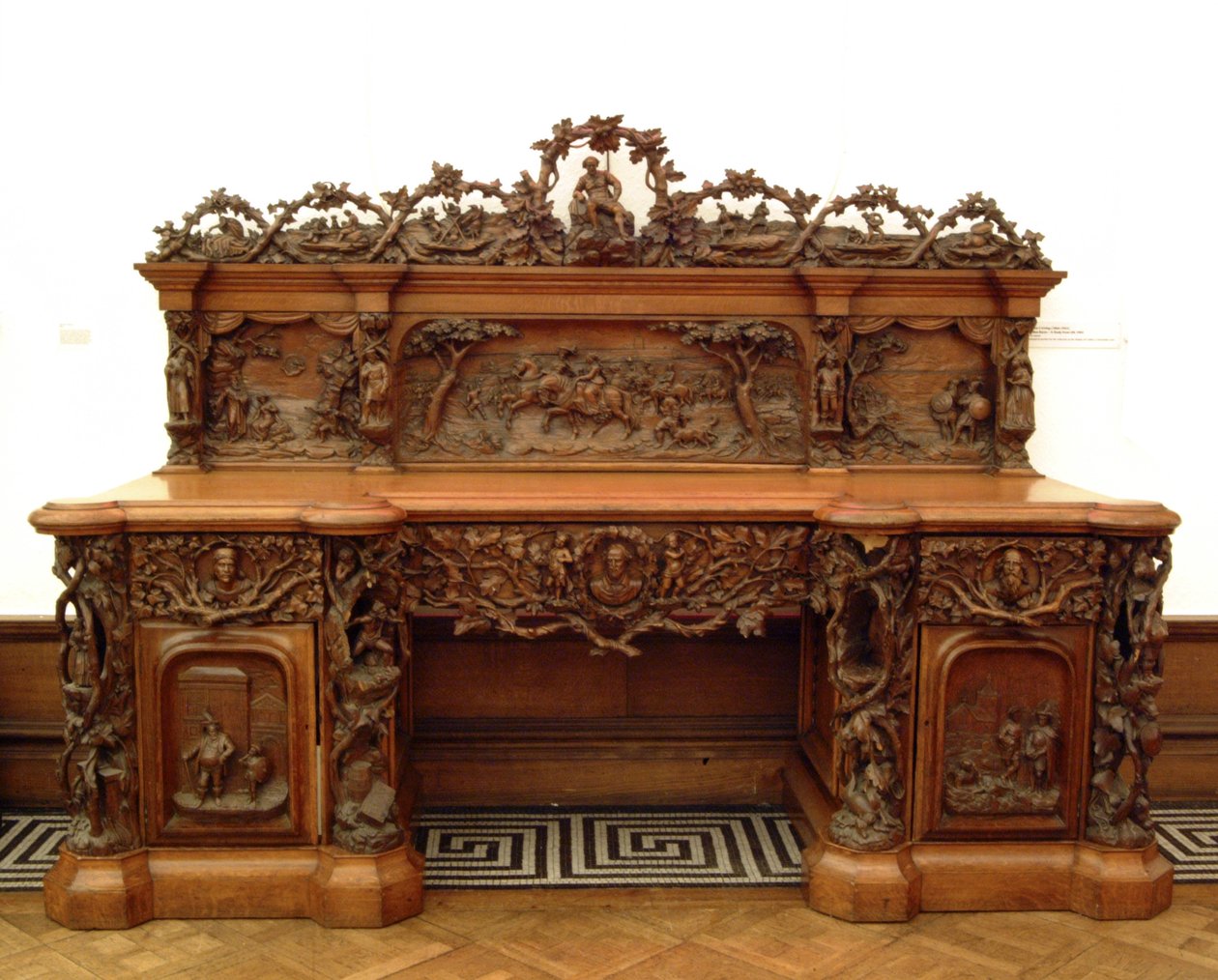 Das Shakespeare-Sideboard von Gerrard Robinson