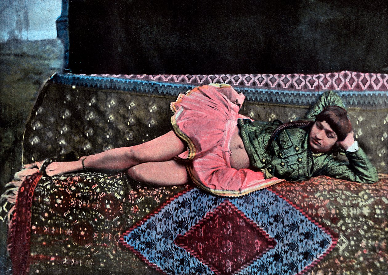 Persische Frau in einem Harem, ca. 1890 von Gillot
