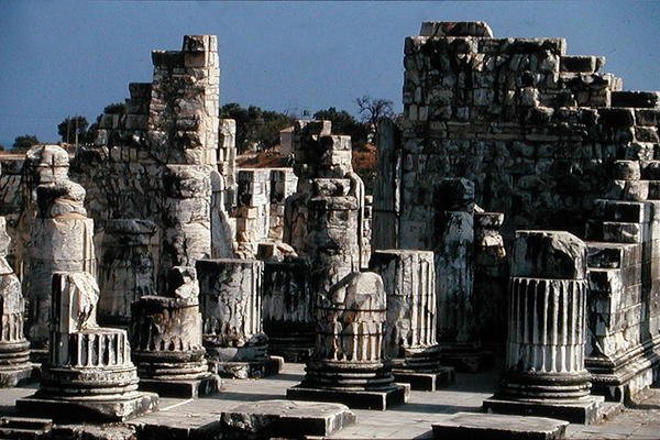 Ruinen des Apollo-Tempels von Greek School