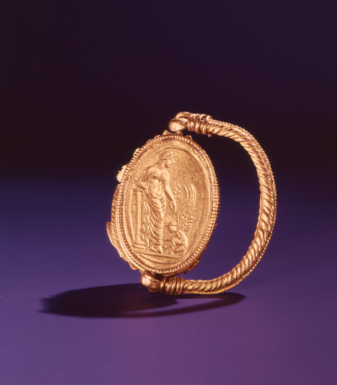 Fingerring mit Aphrodite und Eros (Gold) von Greek School